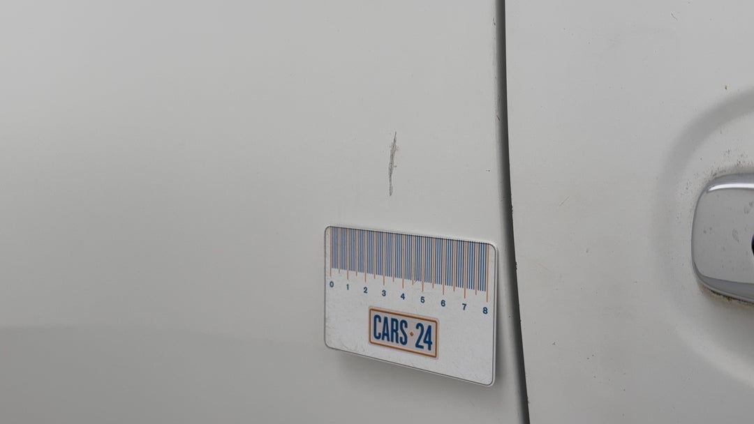 Doors Rear RHS Scratch