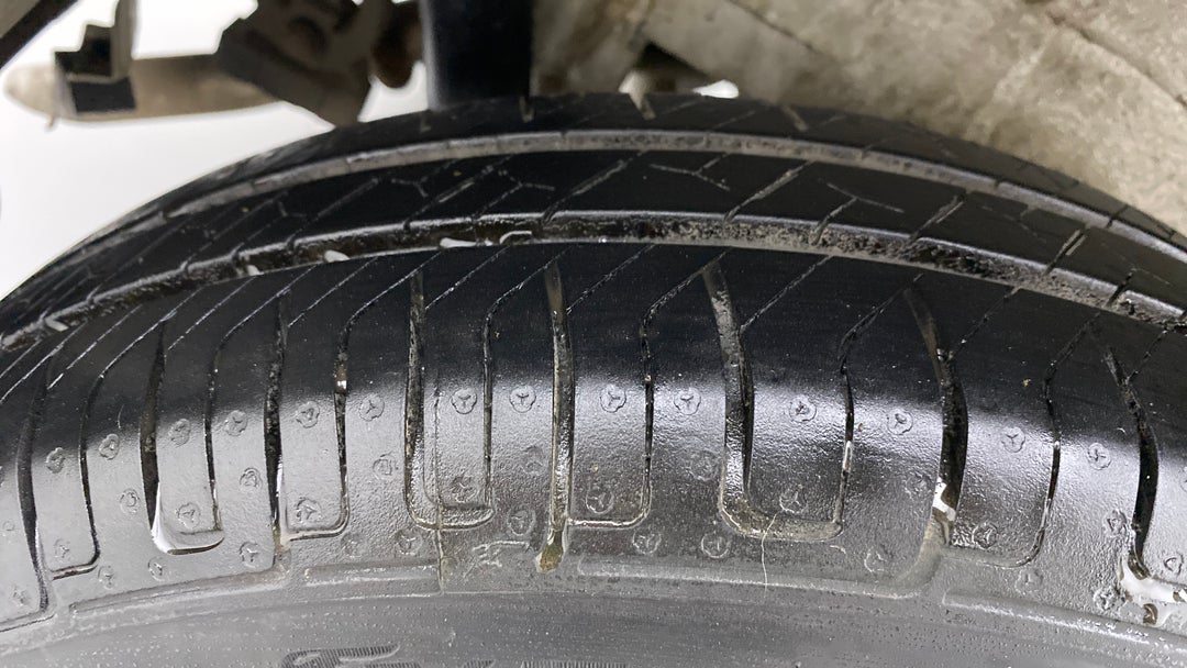 Right Rear Tyre Tread