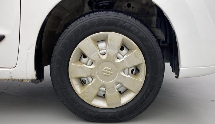 2012 Maruti Wagon R 1.0 LXI CNG, CNG, Manual, 53,261 km, Right Front Wheel