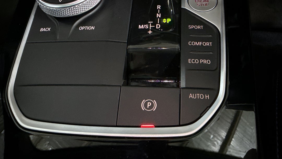 2021 BMW 1 18i M Sport, Automatic, 41761 km, Handbrake