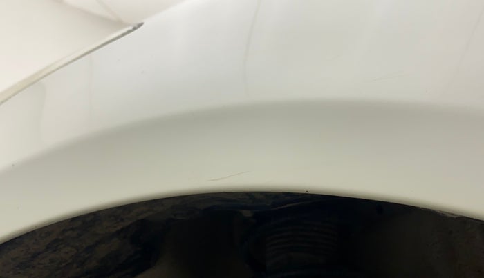 2018 Maruti Swift Dzire TOUR S PETROL, CNG, Manual, 68,885 km, Left fender - Lining loose