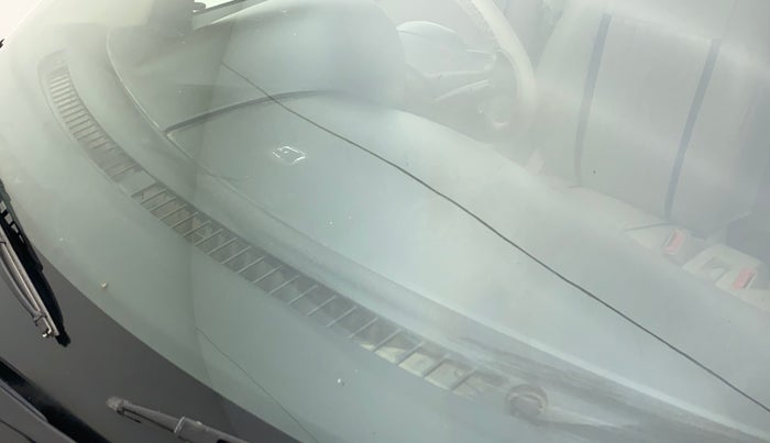 2018 Maruti Swift Dzire TOUR S PETROL, CNG, Manual, 68,885 km, Front windshield - Minor spot on windshield