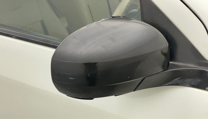 2018 Maruti Swift Dzire TOUR S PETROL, CNG, Manual, 68,885 km, Right rear-view mirror - Minor scratches