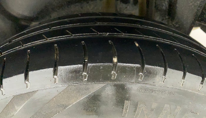 2018 Maruti Swift Dzire TOUR S PETROL, CNG, Manual, 68,885 km, Left Rear Tyre Tread