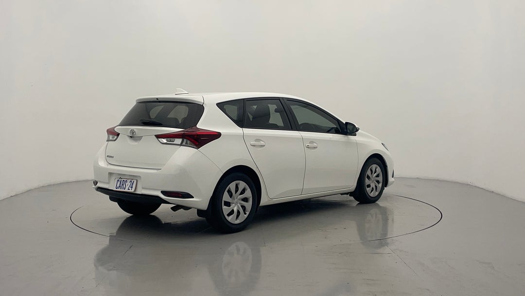 Right Back Diagonal (45- Degree) View