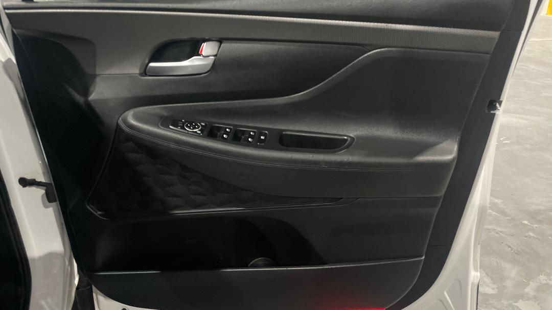 2019 Hyundai Santa Fe Active Crdi (AWD), Automatic, 127952 km, Speaker View