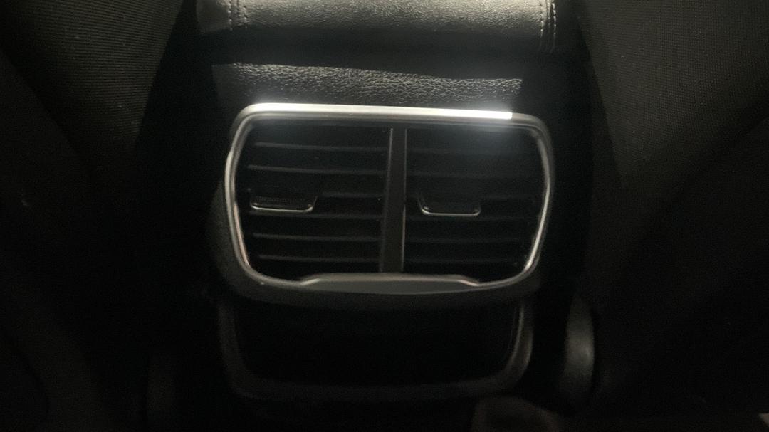 2019 Hyundai Santa Fe Active Crdi (AWD), Automatic, 127952 km, Rear A/C Vent