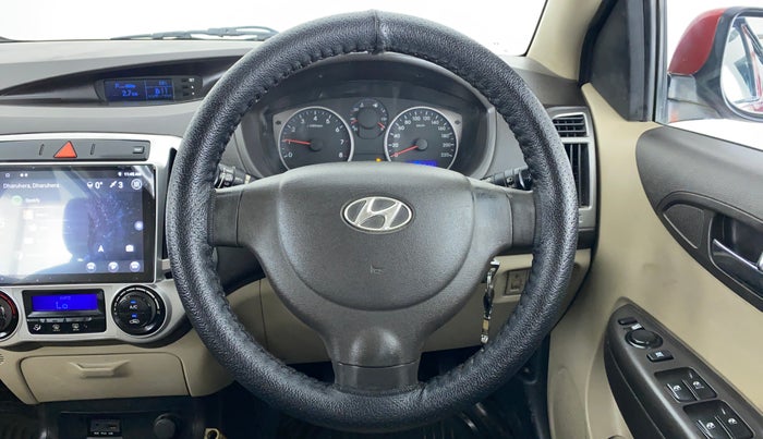 2013 Hyundai i20 MAGNA O 1.2, Petrol, Manual, 59,752 km, Steering Wheel Close Up