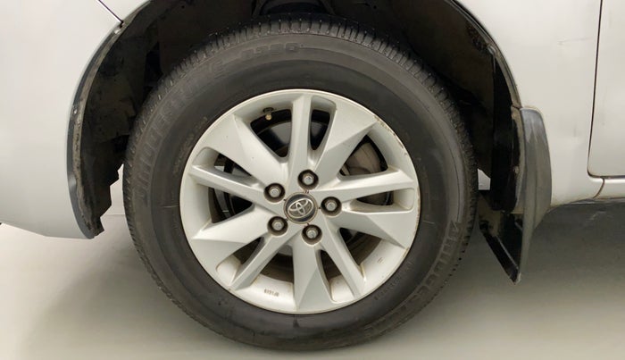 2016 Toyota Innova Crysta 2.4 VX 8 STR, Diesel, Manual, 70,470 km, Left Front Wheel