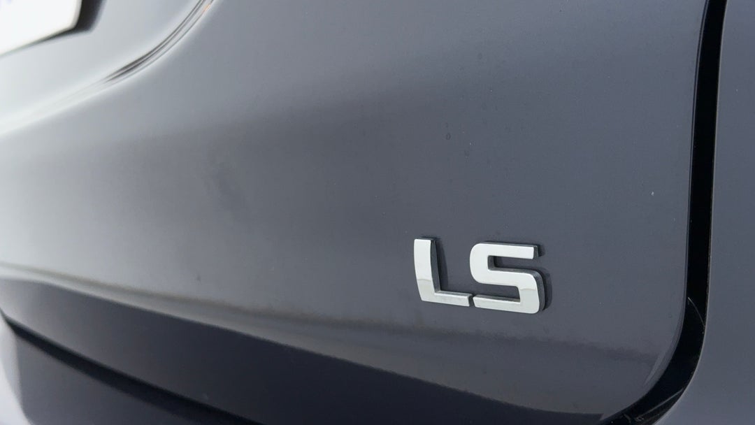 Badge (Boot Right Side)