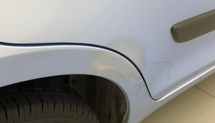 2016 Maruti Swift Dzire VXI, Petrol, Manual, 59,764 km, Right quarter panel - Paint has minor damage
