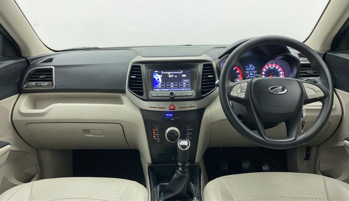2021 Mahindra XUV300 1.2 W6 MT, Petrol, Manual, 31,346 km, Dashboard