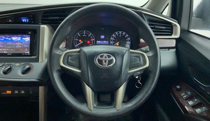 2016 Toyota Innova Crysta 2.8 GX AT 8 STR, Diesel, Automatic, 42,545 km, Steering Wheel Close-up