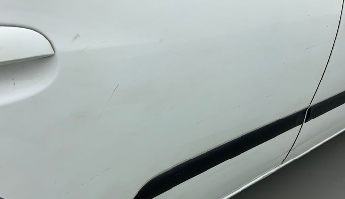2012 Hyundai i10 MAGNA 1.2, Petrol, Manual, 63,844 km, Right rear door - Minor scratches