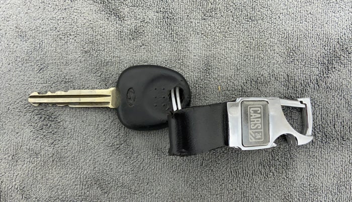 2012 Hyundai i10 MAGNA 1.2, Petrol, Manual, 63,844 km, Key Close Up