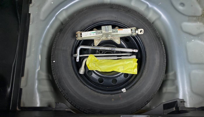 2019 Maruti Swift VDI, Diesel, Manual, 52,049 km, Spare Tyre