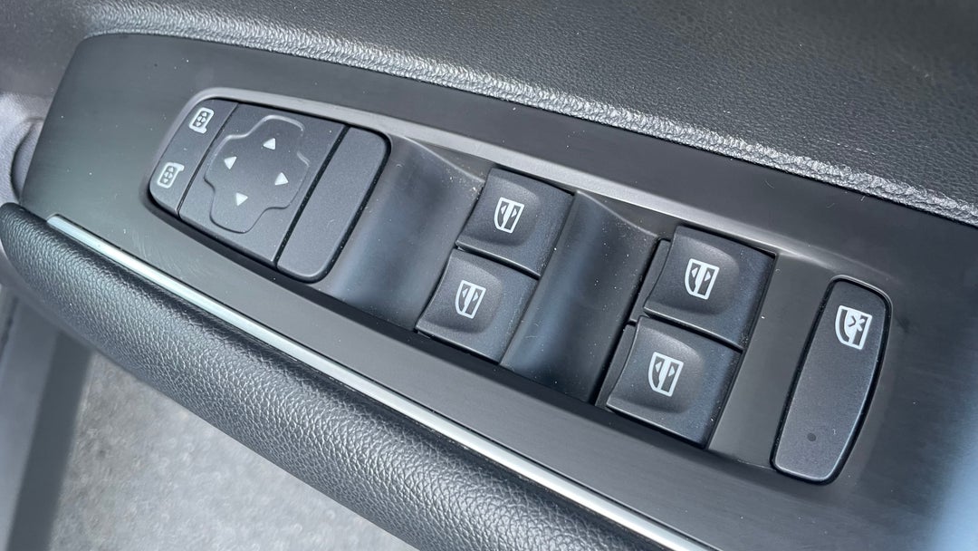 Drivers Side Door Panel Controls