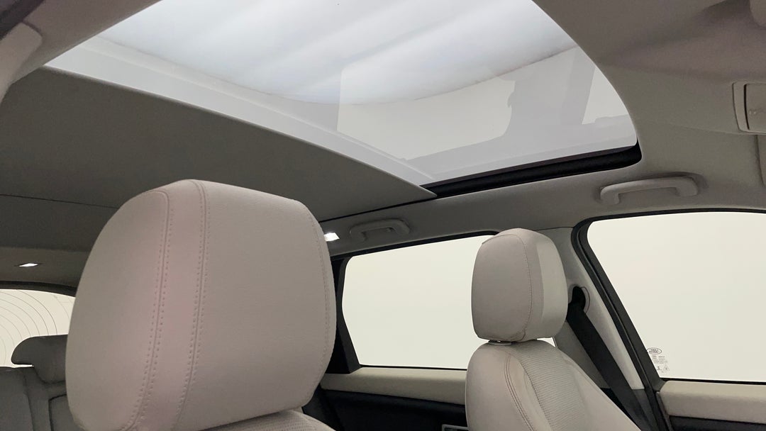 Interior Sunroof/Moonroof