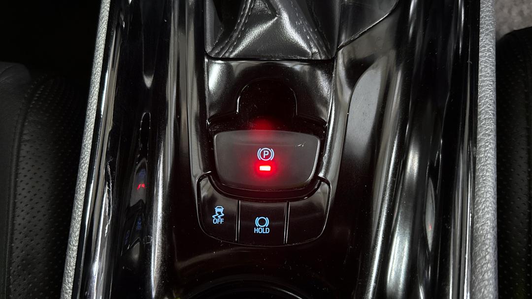 2019 Toyota C-HR Koba (2WD), Automatic, 12042 km, Handbrake