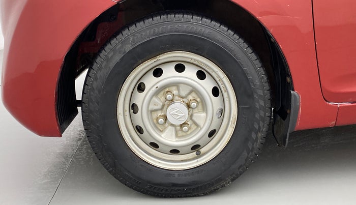 2012 Hyundai Eon D-LITE+, Petrol, Manual, 71,981 km, Left Front Wheel