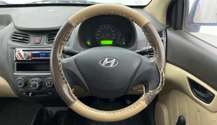 2012 Hyundai Eon D-LITE+, Petrol, Manual, 71,981 km, Steering Wheel Close Up