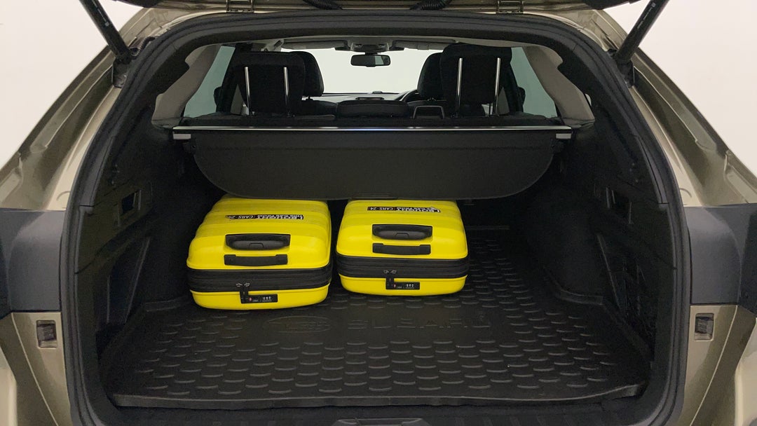 2021 Subaru Outback AWD Sport, Automatic, 60793 km, Boot Inside View with Luggage