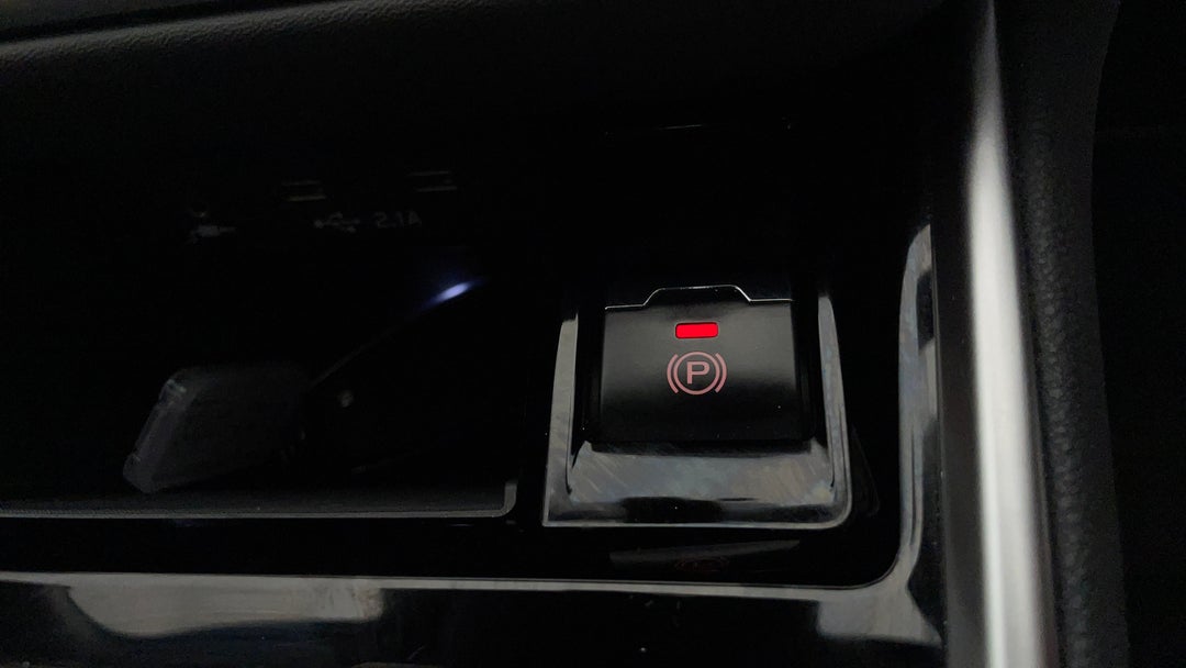 2021 Subaru Outback AWD Sport, Automatic, 60793 km, Handbrake