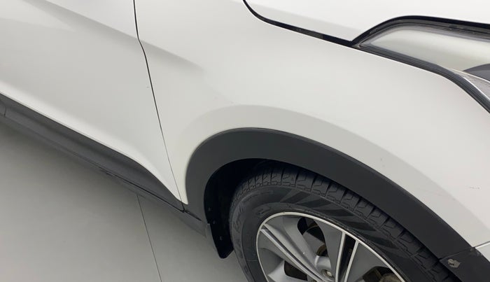 2017 Hyundai Creta SX PLUS AT 1.6 DIESEL, Diesel, Automatic, 1,11,294 km, Right fender - Minor scratches