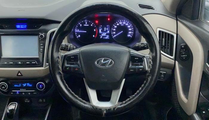 2017 Hyundai Creta SX PLUS AT 1.6 DIESEL, Diesel, Automatic, 1,11,294 km, Steering Wheel Close Up