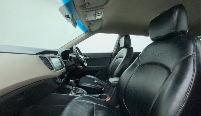 2017 Hyundai Creta SX PLUS AT 1.6 DIESEL, Diesel, Automatic, 1,11,294 km, Right Side Front Door Cabin
