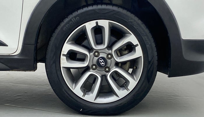 2015 Hyundai i20 Active 1.2 SX, Petrol, Manual, 32,533 km, Right Front Wheel