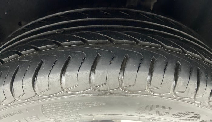 2018 Ford Ecosport 1.5TITANIUM TDCI, Diesel, Manual, 18,546 km, Left Rear Tyre Tread