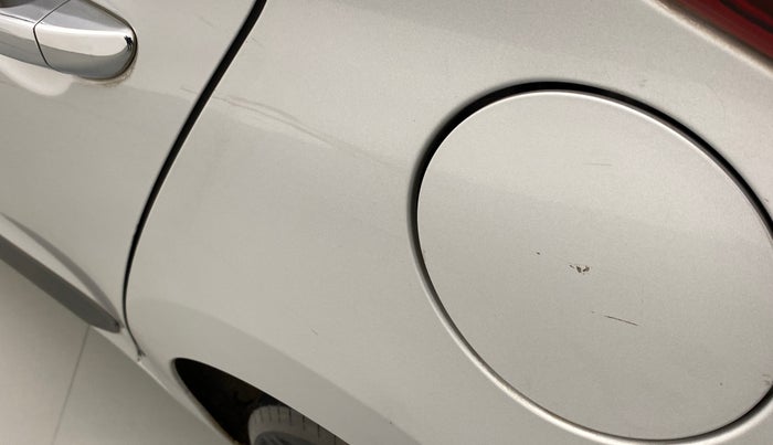 2017 Hyundai Elite i20 ASTA 1.2 (O), Petrol, Manual, 37,666 km, Left quarter panel - Minor scratches