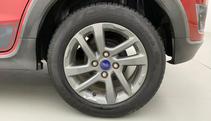 2018 Ford FREESTYLE TITANIUM 1.2 PETROL, Petrol, Manual, 31,265 km, Left Rear Wheel