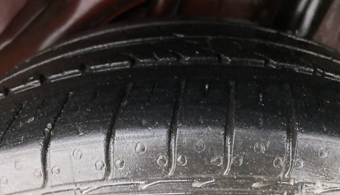 2012 Honda Brio 1.2 S MT I VTEC, Petrol, Manual, 69,005 km, Left Rear Tyre Tread