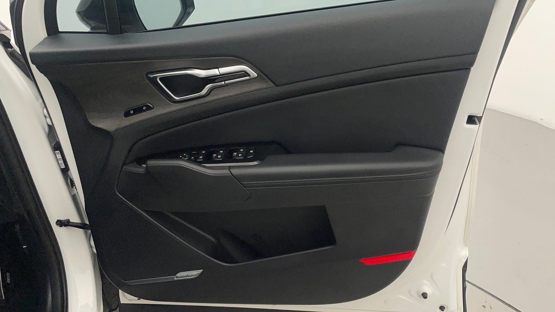 2024 Kia Sportage Gt-line (awd), Automatic, 28531 km, Speaker View