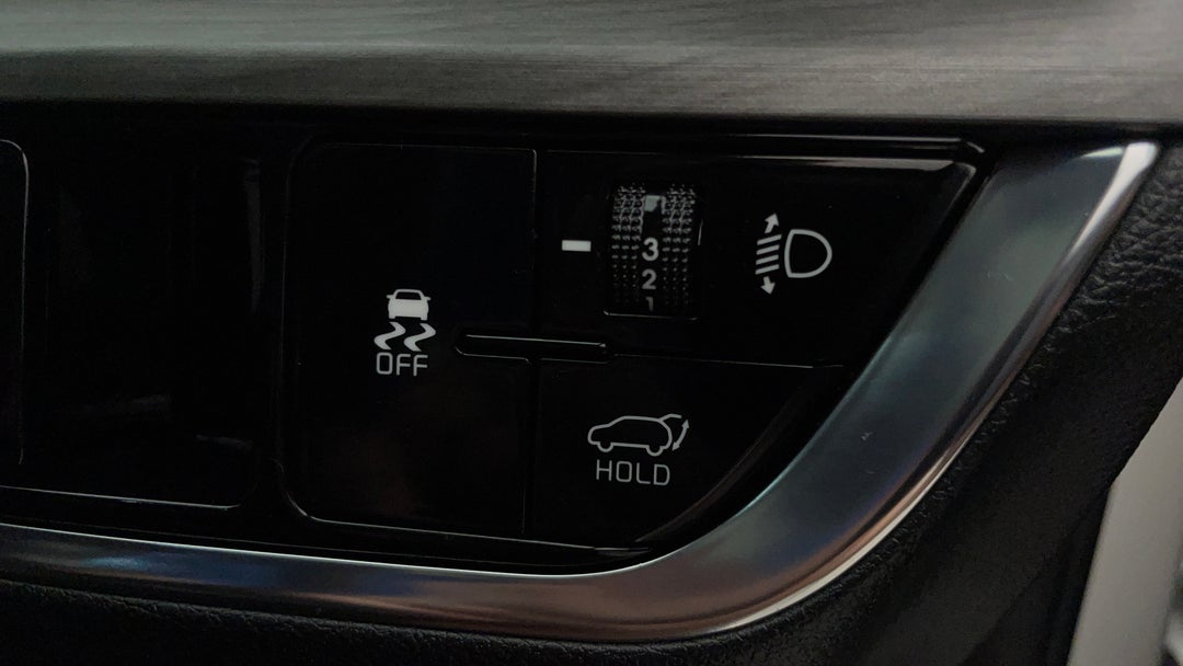 2024 Kia Sportage Gt-line (awd), Automatic, 28531 km, Utility Switches/Buttons