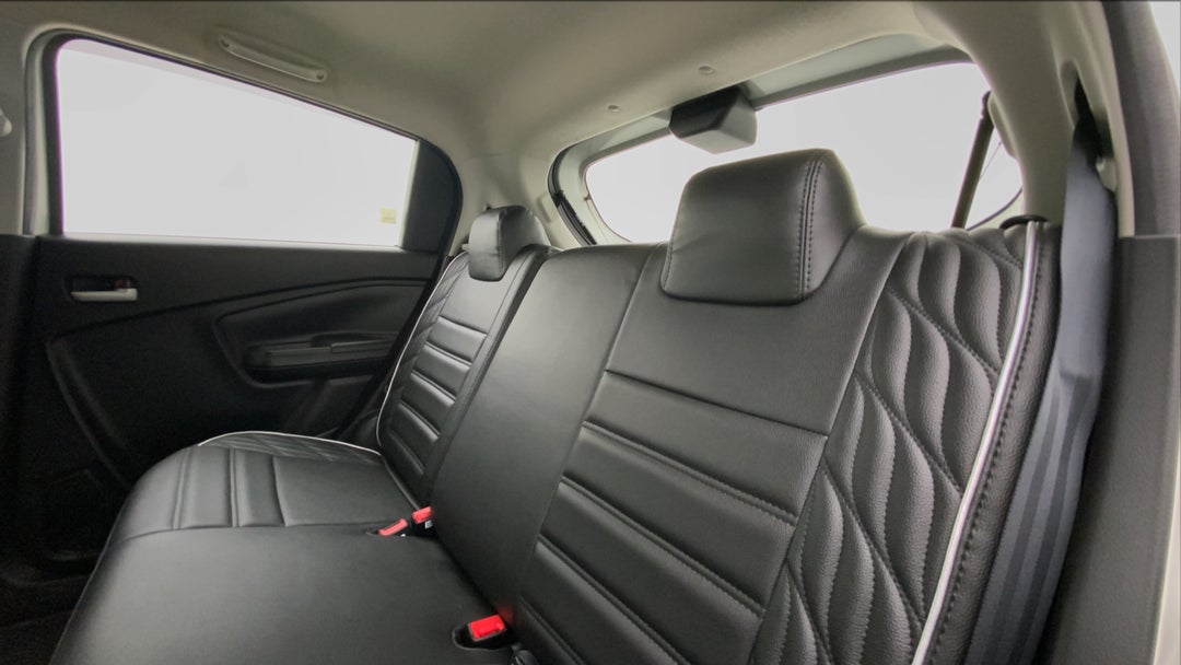 Right Side Rear Door Cabin
