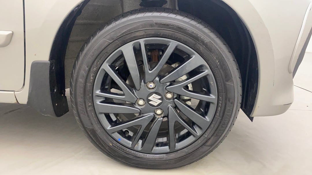 Right Front Wheel