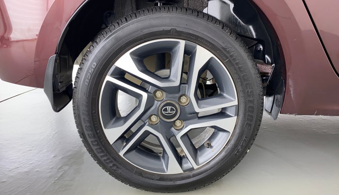 2021 Tata TIGOR XZ PLUS 1.2 REVOTRON, Petrol, Manual, 9,809 km, Right Rear Wheel