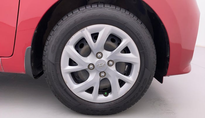 2018 Hyundai Grand i10 MAGNA 1.2 VTVT, Petrol, Manual, 82,589 km, Right Front Wheel