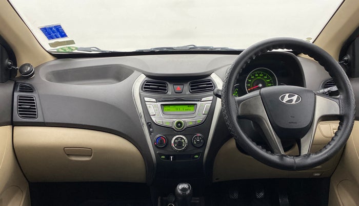 2014 Hyundai Eon SPORTZ, Petrol, Manual, 56,093 km, Dashboard