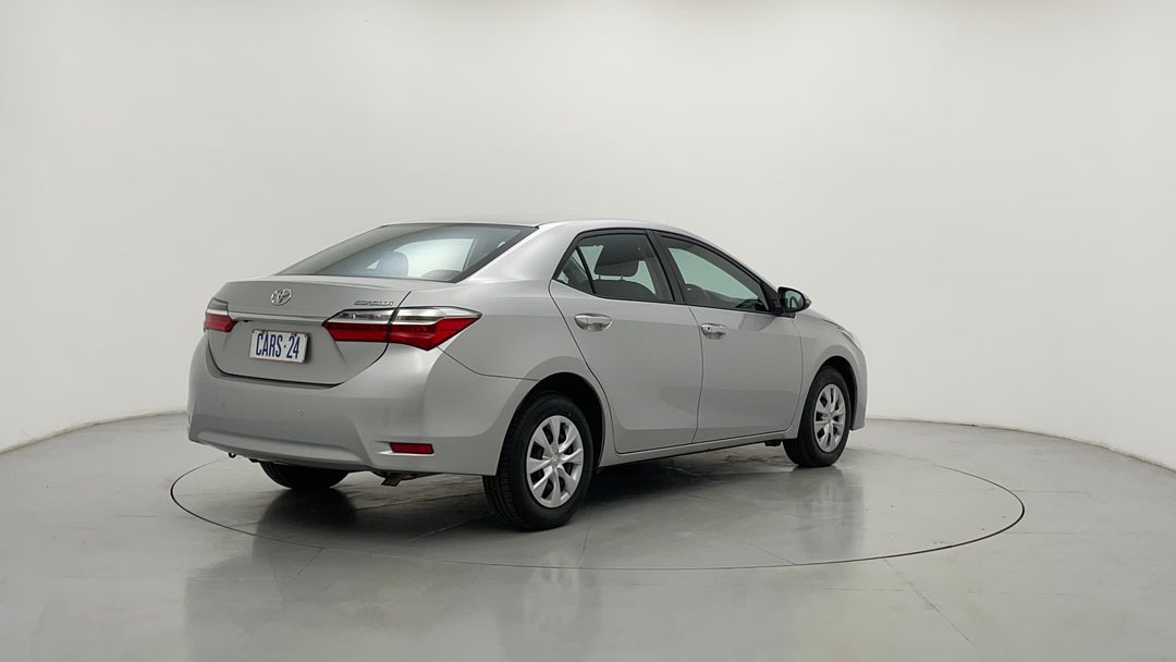 Right Back Diagonal (45- Degree) View