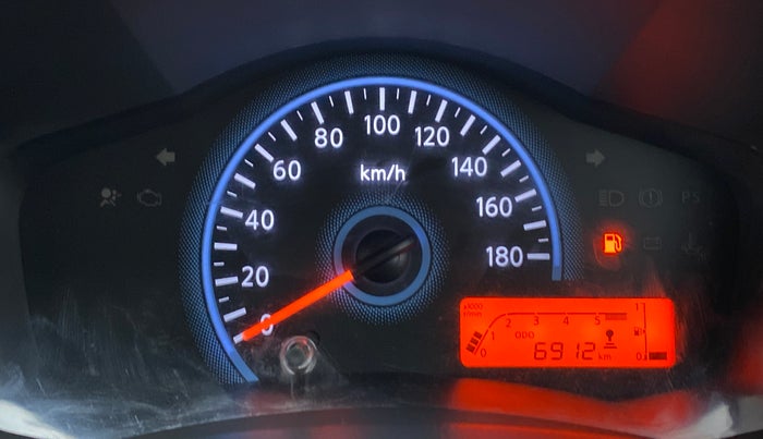 2017 Datsun Redi Go Gold 1.0, Petrol, Manual, 6,997 km, Odometer Image