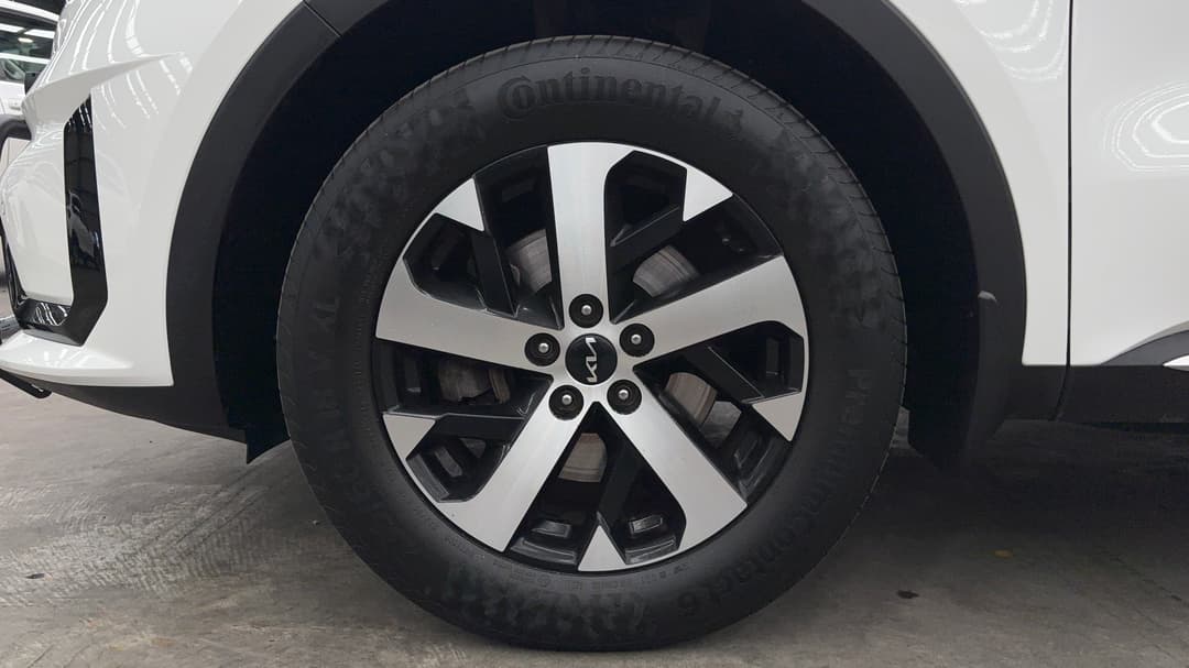2022 Kia Sorento Sport 7 Seat, Automatic, 46603 km, Left Front Wheel