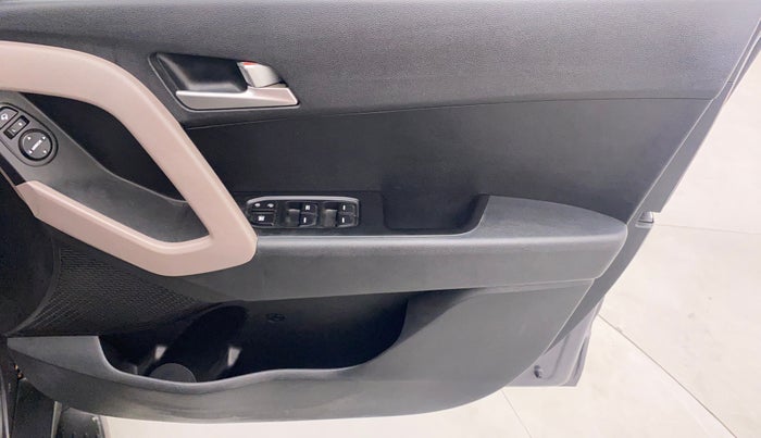 2018 Hyundai Creta SX AT 1.6 DIESEL, Diesel, Automatic, 27,134 km, Driver Side Door Panels Control