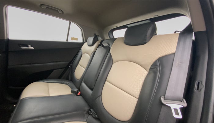 2018 Hyundai Creta SX AT 1.6 DIESEL, Diesel, Automatic, 27,134 km, Right Side Rear Door Cabin