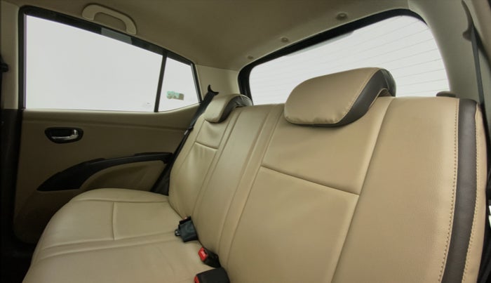 2012 Hyundai i10 SPORTZ 1.2, Petrol, Manual, 57,352 km, Right Side Rear Door Cabin