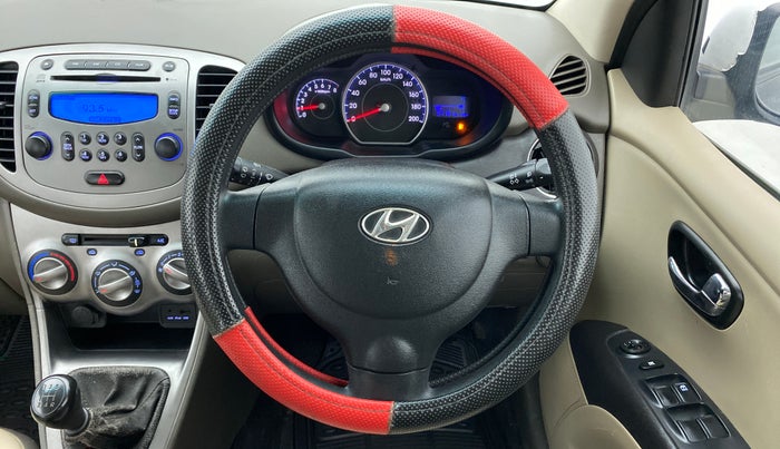 2012 Hyundai i10 SPORTZ 1.2, Petrol, Manual, 57,352 km, Steering Wheel Close Up