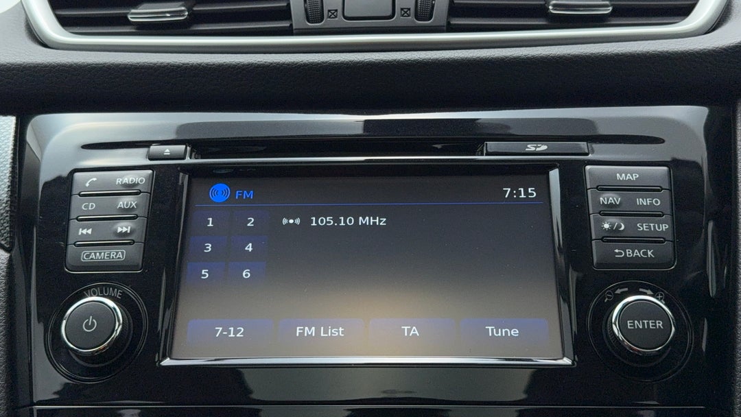 2017 Nissan X-trail Ti (4x4), Automatic, 69188 km, Infotainment System